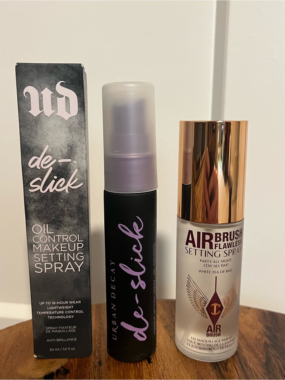 Charlotte Tilbury Airbrush Flawless Setting Spray & Urban Decay de-slick